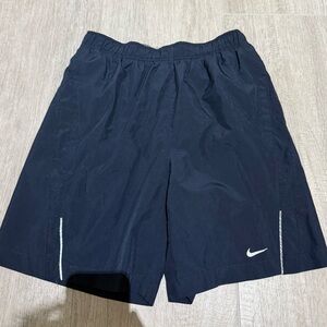 Nike Men's navy Athletic Shorts size small